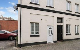 Apartment In Central Exmouth